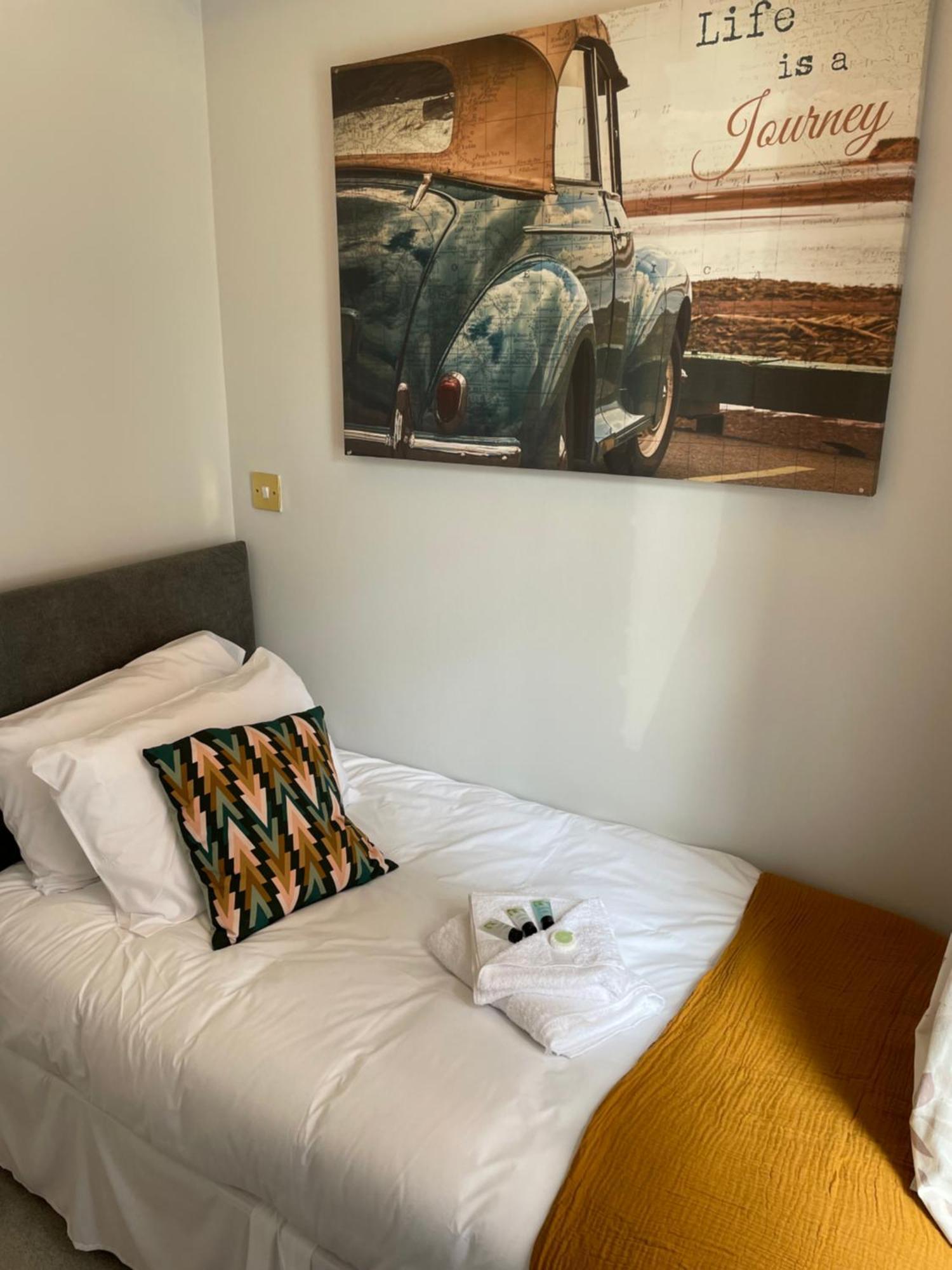 Single Room with Private Bathroom